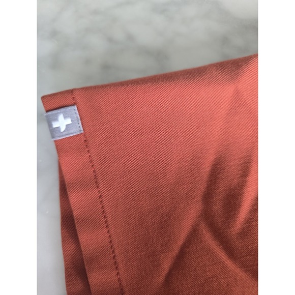 Figs Technical Collection Scrub Top   Rust  1 Pocket Women's Size M PO#3552 - Picture 6 of 7